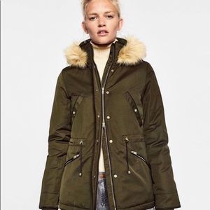 Zara Trafaluc Anorak Olive Green Coat
